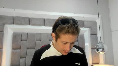 Snapshot of antthony_kings chatting on 3, 11, 2025 Anthony King online show from 3, 11, 2025