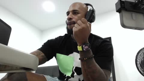 Snapshot of antwanblack11 chatting on 9, 12, 2024 antwanblack11 online show from 9, 12, 2024
