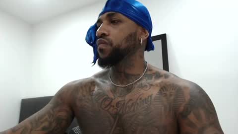 Snapshot of antwanblack11 chatting on 8, 2, 2025 antwanblack11 online show from 8, 2, 2025