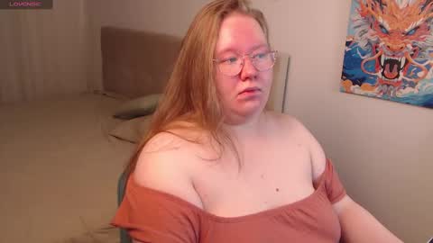 Snapshot of anya_muna chatting on 8, 12, 2024 Anya Muna online show from 8, 12, 2024