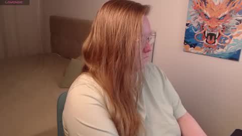 Snapshot of anya_muna chatting on 18, 12, 2024 Anya Muna online show from 18, 12, 2024