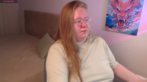 Snapshot of anya_muna chatting on 4, 2, 2025 Anya Muna online show from 4, 2, 2025