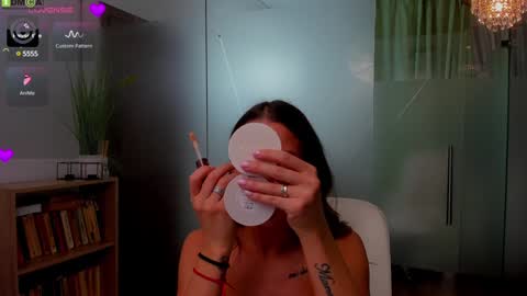 Snapshot of anyarayne chatting on 4, 3, 2025 Anya online show from 4, 3, 2025