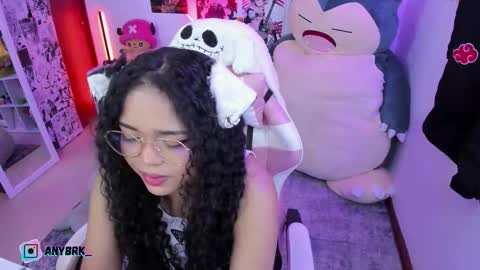 Snapshot of anyburkee chatting on 19, 9, 2025 Any online show from 19, 9, 2025