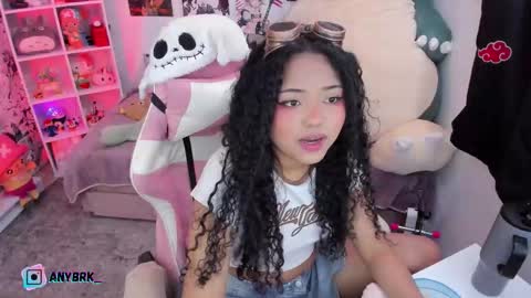 Snapshot of anyburkee chatting on 24, 10, 2025 Any online show from 24, 10, 2025