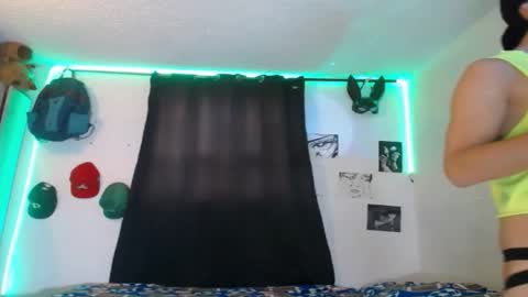 Snapshot of anyelo_sexyhot chatting on 8, 2, 2026 anyelo_sexyhot online show from 8, 2, 2026