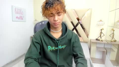 anyelotwink online show from 7, 3, 2026