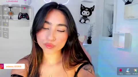 Snapshot of anyeluz_z chatting on 28, 1, 2025 anyeluz_z online show from 28, 1, 2025