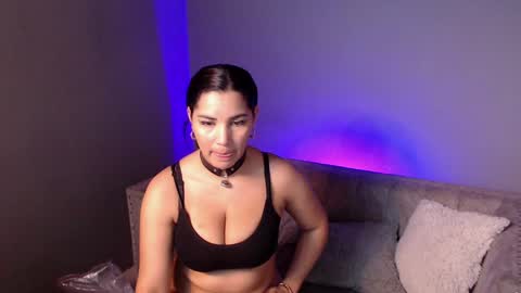  Anyrax  online show from 7, 2, 2025