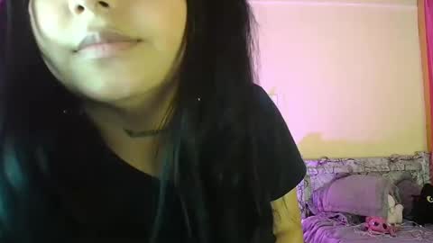 Snapshot of anyz_ chatting on 4, 3, 2025 Anny online show from 4, 3, 2025