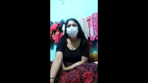 Snapshot of apa142817 chatting on 17, 1, 2026 Aparalux online show from 17, 1, 2026