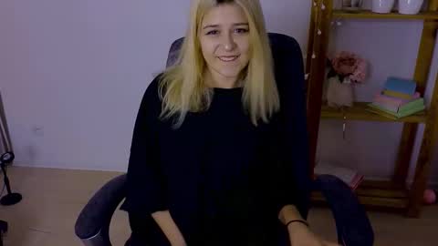 ApheliaStar online show from 16, 11, 2025