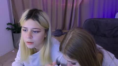 ApheliaStar online show from 16, 12, 2025