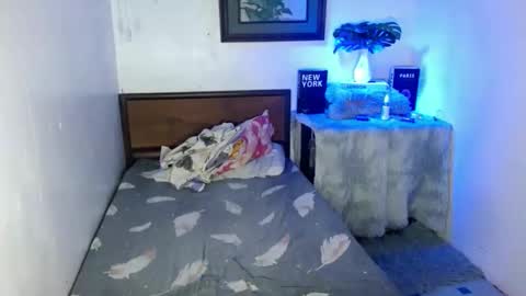 Snapshot of aphr0dite_x chatting on 29, 10, 2025 Roman Goddess online show from 29, 10, 2025