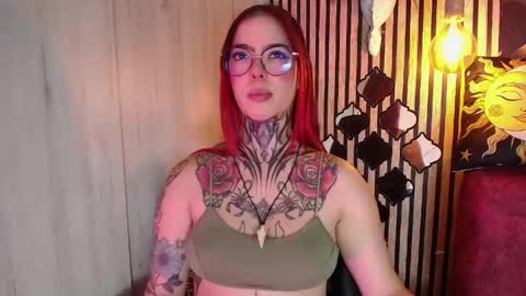 Snapshot of aphrodite__bloom chatting on 16, 5, 2026 aphrodite__bloom online show from 16, 5, 2026