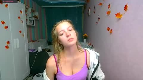 Snapshot of aphrodite_wow_ chatting on 19, 10, 2025 Aphrodite online show from 19, 10, 2025