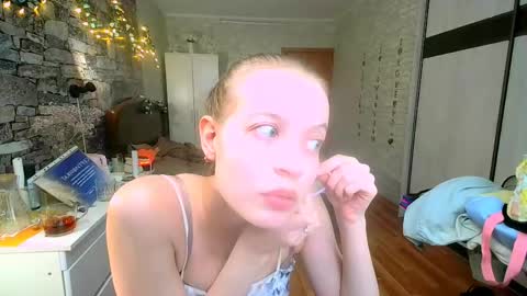 Aphrodite online show from 29, 4, 2026