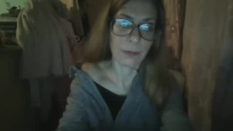 Snapshot of aphrodity_rox chatting on 15, 5, 2026 Aphrodity Rox online show from 15, 5, 2026