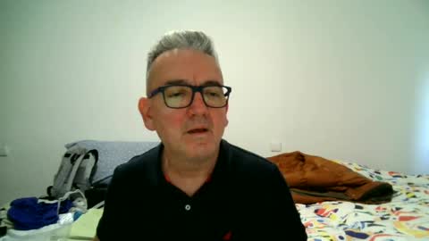 Snapshot of apixaba chatting on 31, 12, 2024 furry bear online show from 31, 12, 2024
