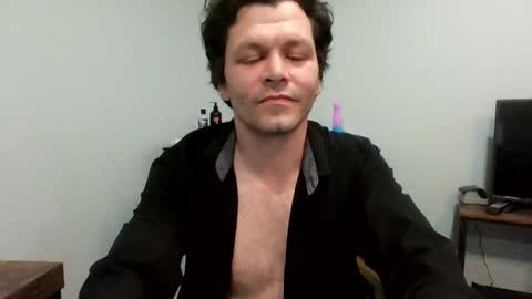 Snapshot of apocalypse_cream chatting on 24, 2, 2026 apocalypse_cream online show from 24, 2, 2026