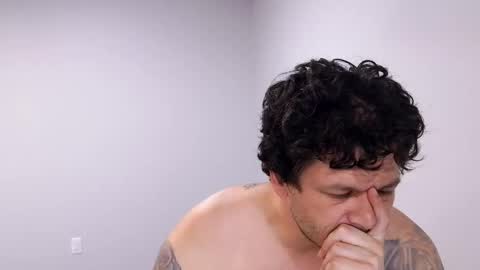 Snapshot of apocalypse_cream chatting on 3, 3, 2026 apocalypse_cream online show from 3, 3, 2026