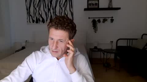 apollobest77 online show from 21, 12, 2024