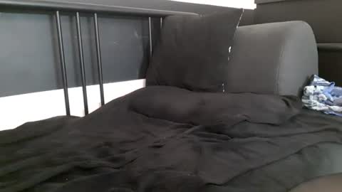 Snapshot of apollobest77 chatting on 4, 7, 2026 apollobest77 online show from 4, 7, 2026