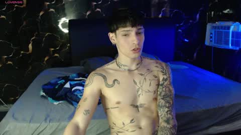 Snapshot of apolo01_ chatting on 27, 4, 2026 Apolo online show from 27, 4, 2026