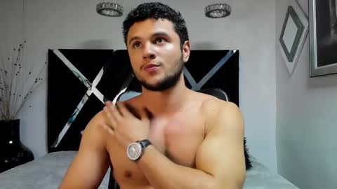 Snapshot of apolo_klein1 chatting on 1, 10, 2025 Apolo online show from 1, 10, 2025