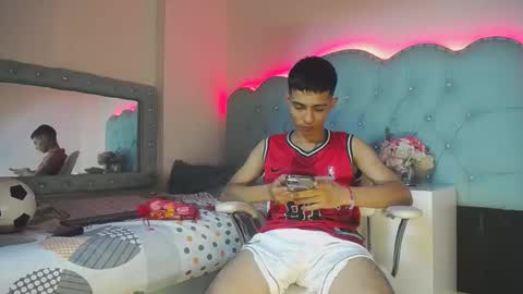 Apolo Richards online show from 14, 2, 2026