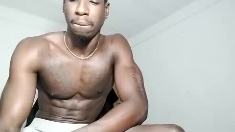 Snapshot of apoloblackbig chatting on 11, 10, 2025 apoloblackbig online show from 11, 10, 2025