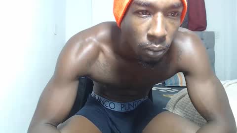 Snapshot of apoloblackbig chatting on 20, 12, 2025 apoloblackbig online show from 20, 12, 2025