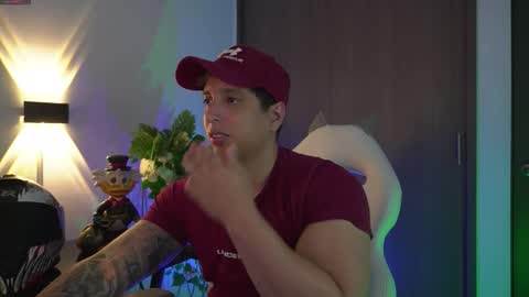 Snapshot of appolo_allen chatting on 14, 9, 2025 insta appolo master online show from 14, 9, 2025