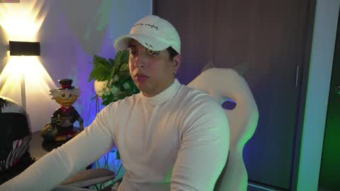 Snapshot of appolo_allen chatting on 15, 9, 2025 insta appolo master online show from 15, 9, 2025