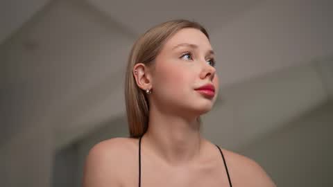 Snapshot of april_blush chatting on 13, 2, 2025 BETH NEXT STREAM ON WEDNESDAY online show from 13, 2, 2025