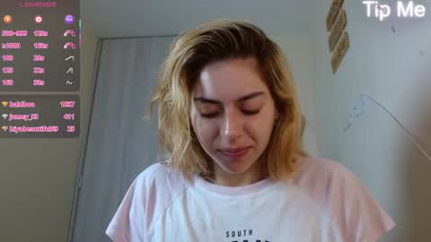 April Dumont online show from 2, 7, 2026