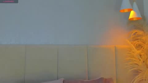 Snapshot of april_ebony18_ chatting on 12, 1, 2026 April online show from 12, 1, 2026