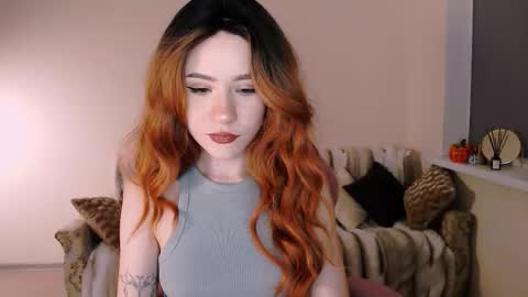 Snapshot of april_felicity chatting on 15, 10, 2025 April online show from 15, 10, 2025