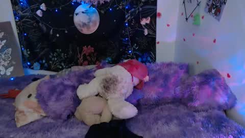 april_l6 online show from 30, 12, 2024