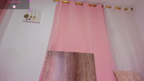 April  online show from 4, 12, 2024