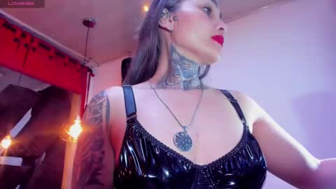 Aprill Vagner online show from 21, 12, 2024