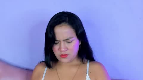 aprilmiiller online show from 6, 5, 2026