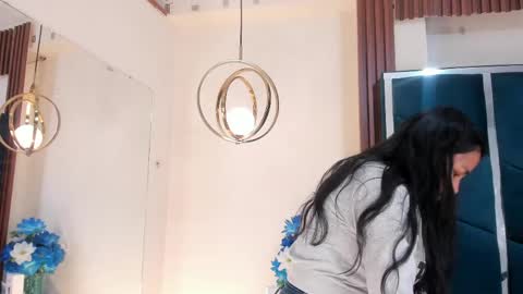 aprilmiiller online show from 16, 5, 2026