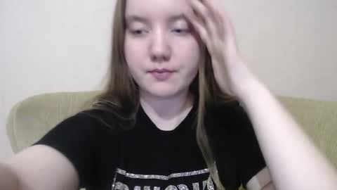 Snapshot of aquanarmin chatting on 27, 9, 2025 Josefin online show from 27, 9, 2025