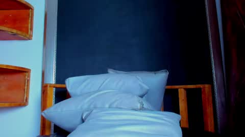 Snapshot of aquiles_elpapi chatting on 31, 3, 2026 AquilesElpapi online show from 31, 3, 2026