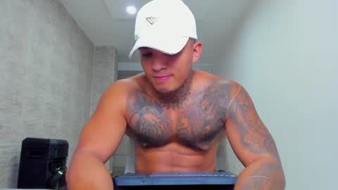 AquilesElpapi online show from 25, 7, 2026