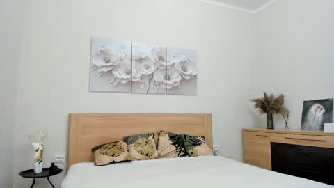 Snapshot of ar_ya18 chatting on 27, 9, 2025 Lina online show from 27, 9, 2025