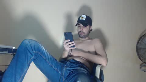 Snapshot of arabebigcock chatting on 24, 10, 2025 ARABE  online show from 24, 10, 2025