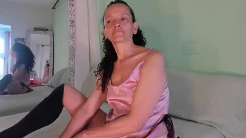 Nadia Cyel online show from 13, 10, 2025