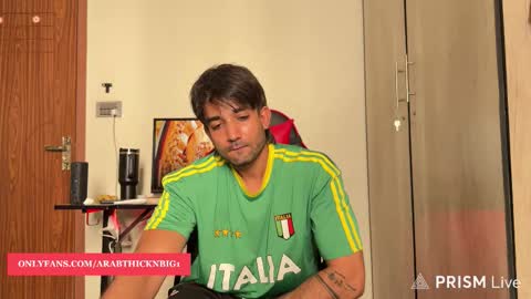Snapshot of arabthickestdick1 chatting on 10, 3, 2026 Shaani online show from 10, 3, 2026